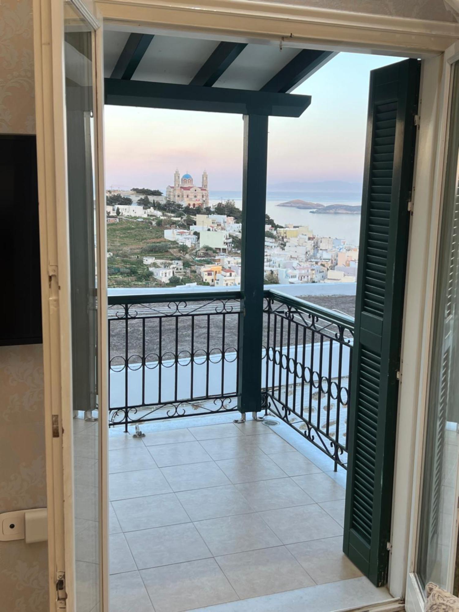 Akadia Syros Villa Ermoupoli Bagian luar foto
